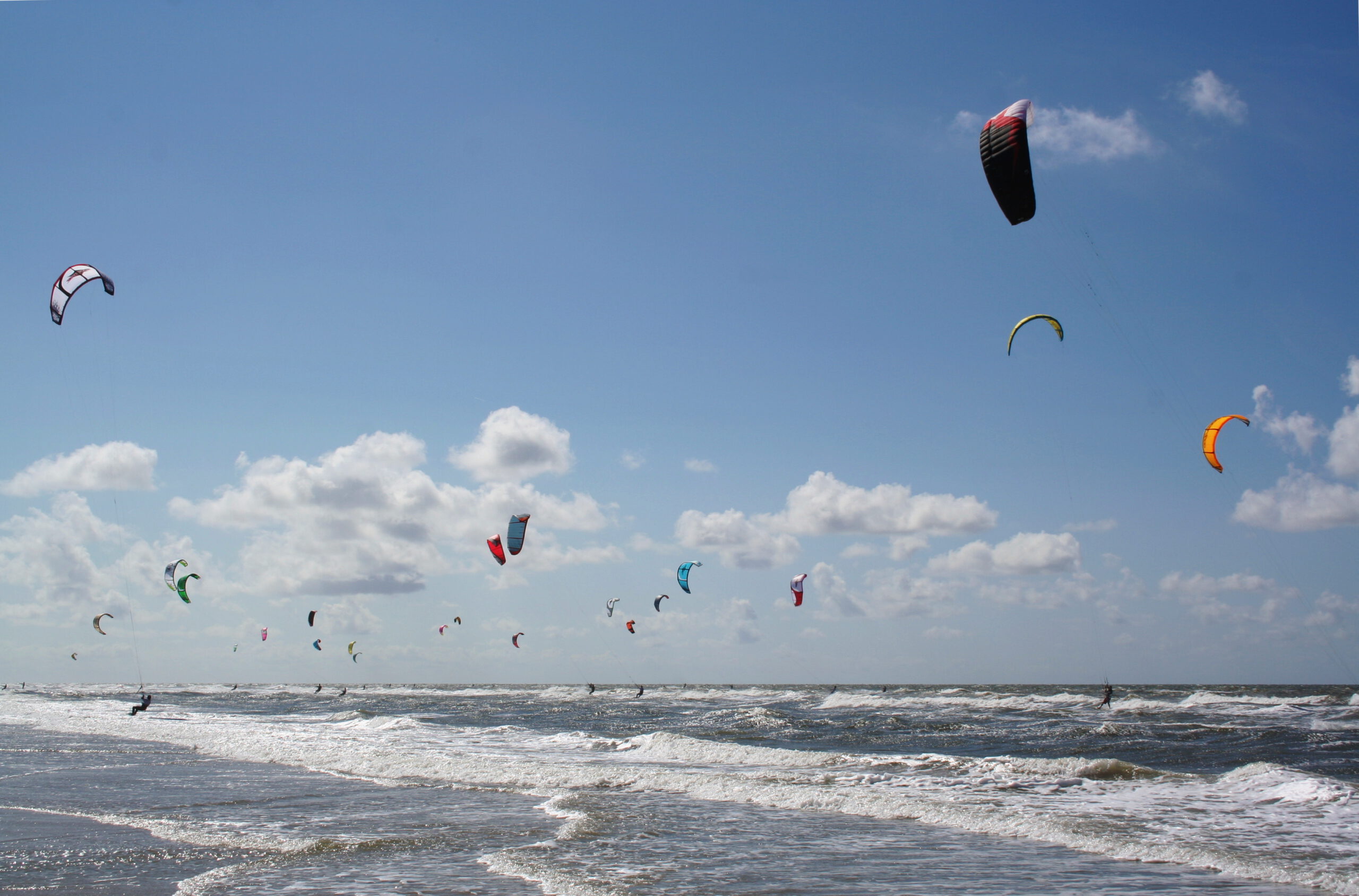 Kiter Kitesurfen in Sankt Peter-Ording Ortsteil Böhl, ideale Bedingungen Ferienhaus Strandbox, Unterkunft für Kiter